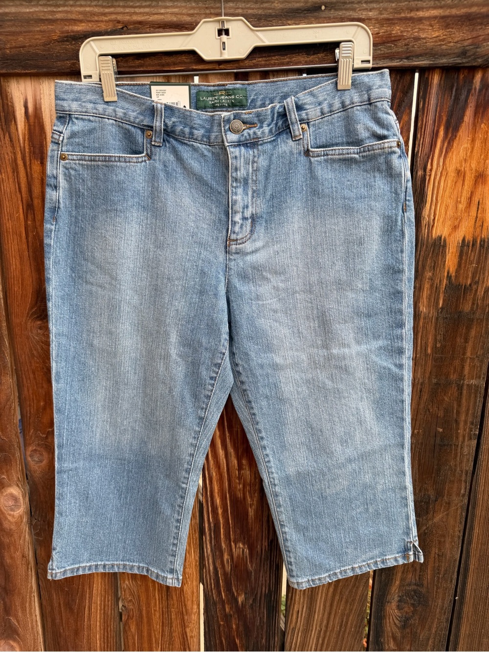 NWT Lauren Jeans Co Ralph Lauren Light Wash Classic Midcalf Capris 12P